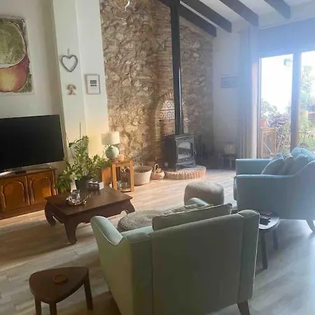 Beautiful Home, 3 Double Bedrooms, And * Alicante