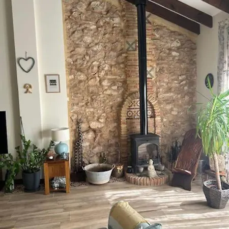 Holiday home Beautiful Home, 3 Double Bedrooms, And
