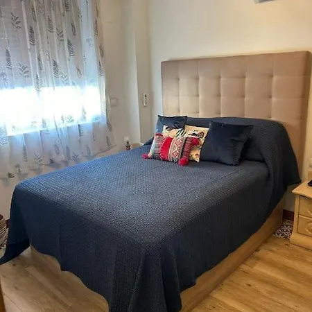 Beautiful Home, 3 Double Bedrooms, And Holiday home Alicante