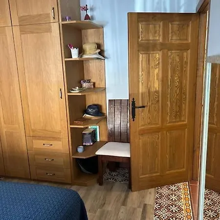 Beautiful Home, 3 Double Bedrooms, And Alicante